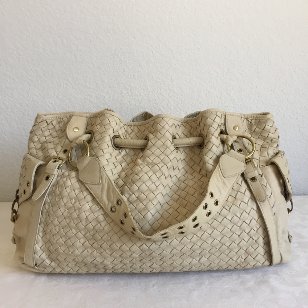 Ivory leather woven grommets bag - Picture 2 of 8